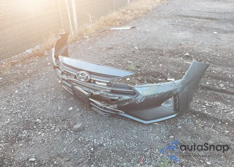 2019 Hyundai Elantra Value Edition из США, поврежденный, VIN 5NPD84LF5KH451352